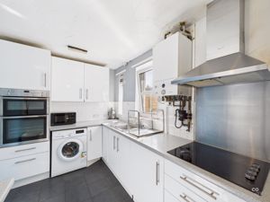 Photo 19- click for photo gallery